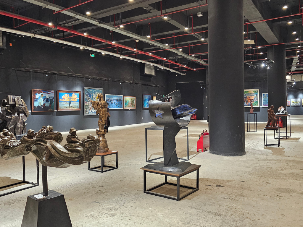 gi thiệu bảo tàng 10